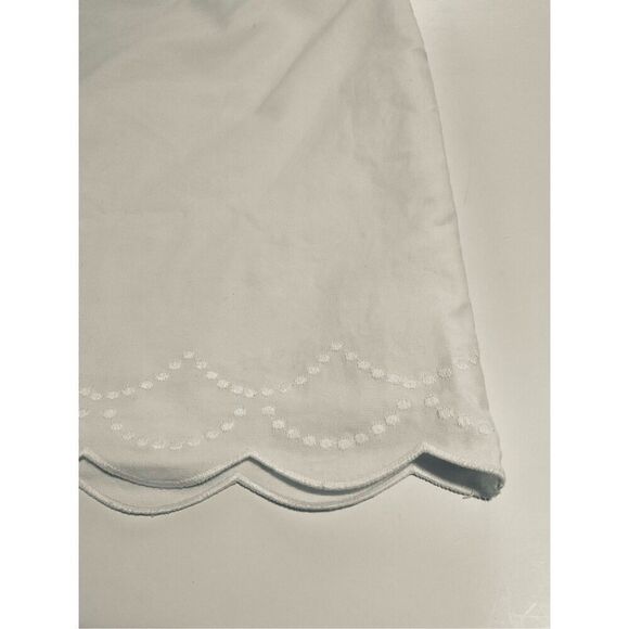 Talbots White Scallop Edge Embroidered Skirt, 4 richmom countryclub preppy - Picture 11 of 13